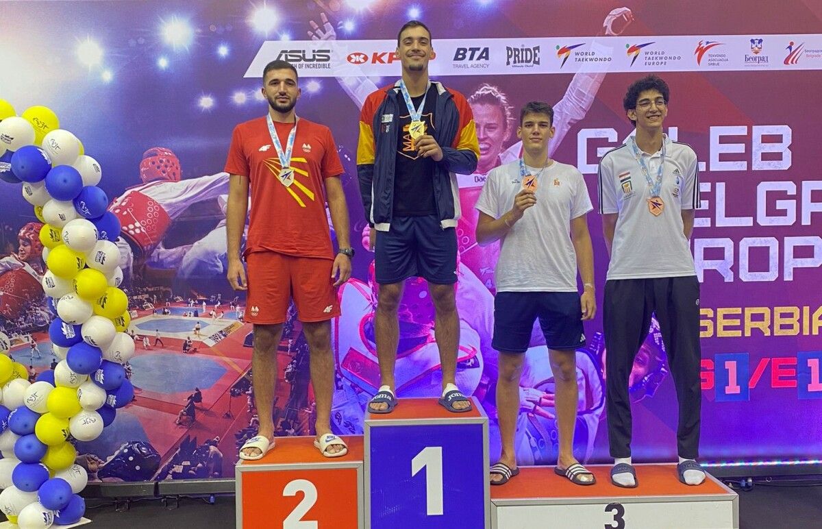 Iván García, coa medalla de ouro conseguida no Open de Serbia