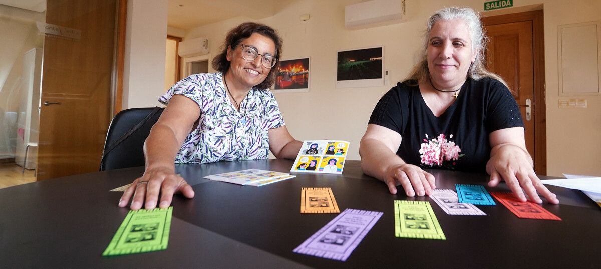 María Jesús Rodríguez e Marina Hernando, do Centro de Escoita San Camilo