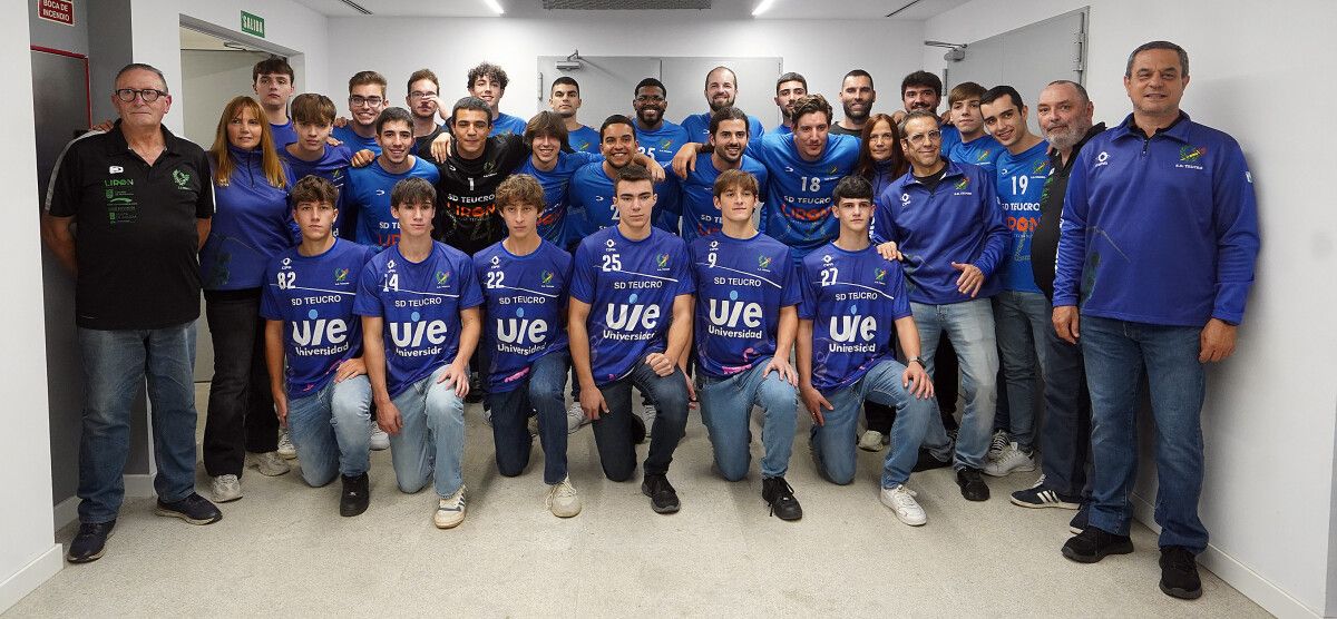 Presentación oficial da Sociedad Deportiva Teucro 23-24