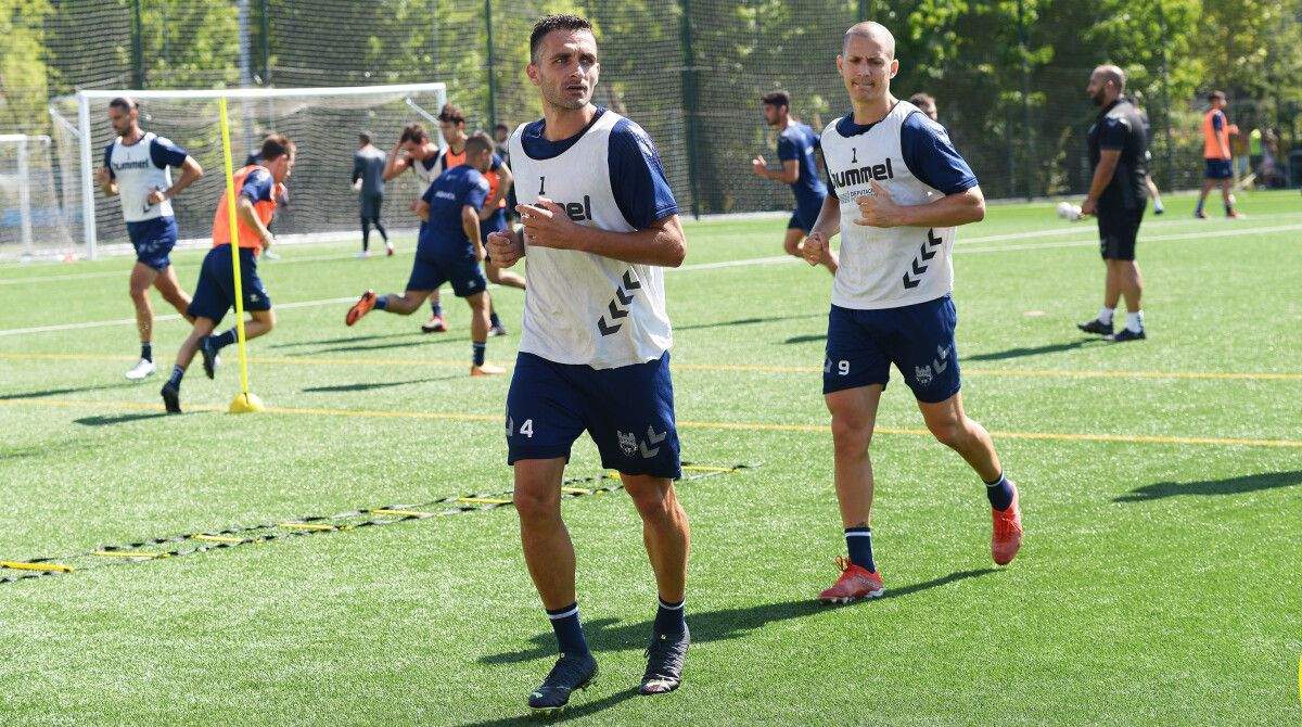 Churre y Rufo, entrenando con el Pontevedra en A Xunqueira