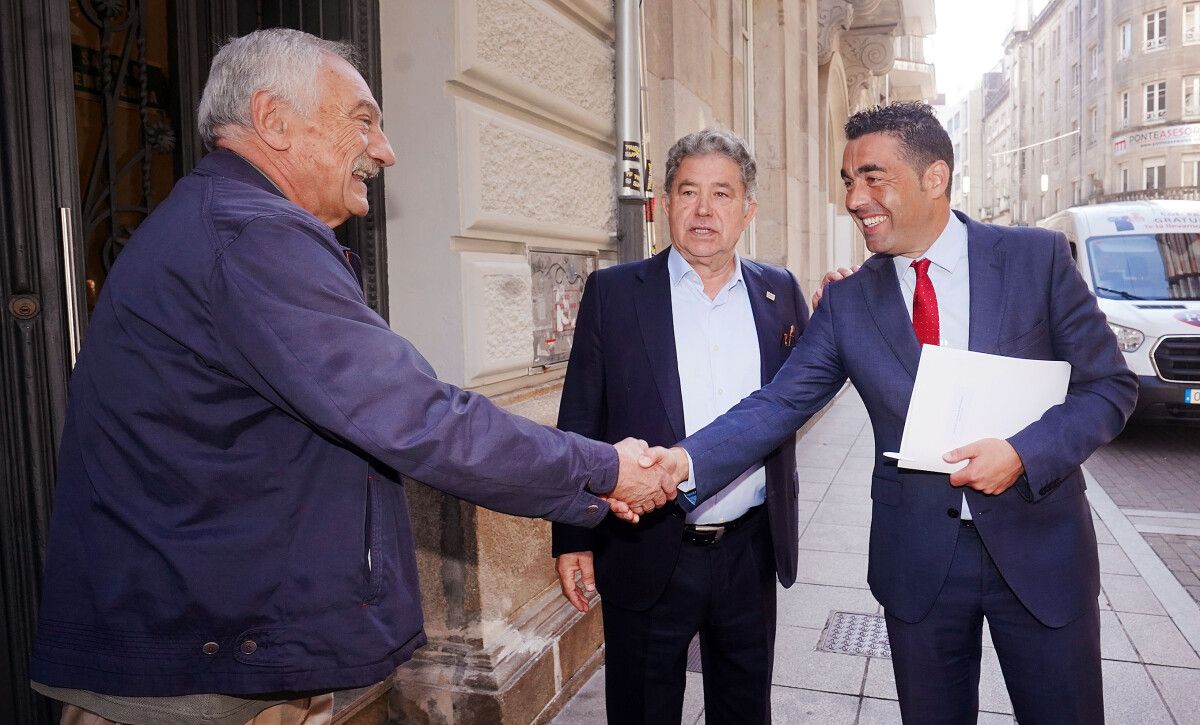 Primeiro encontro institucional entre o alcalde de Pontevedra e o presidente da Deputación