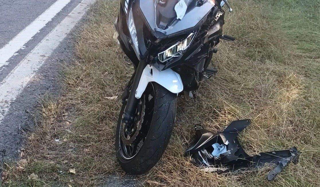 Detalle dunha das motos accidentadas