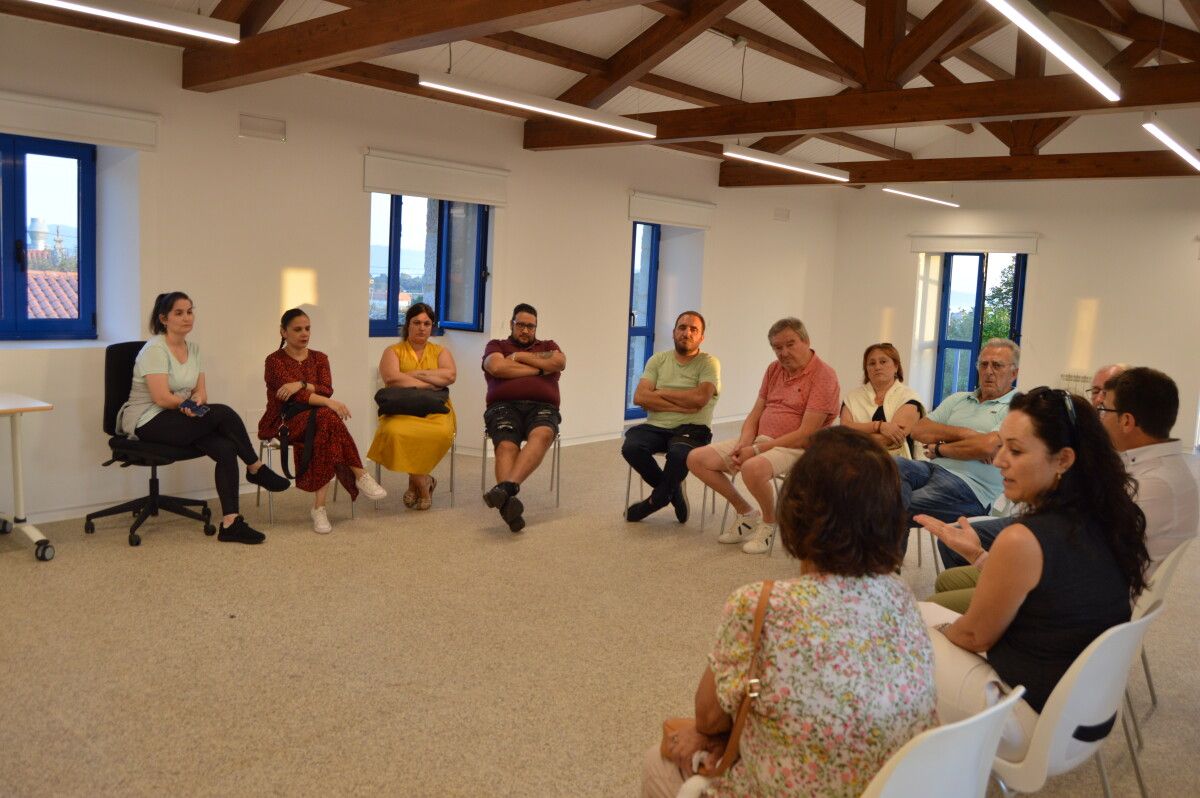 Reunión con las asociaciones en el Priorato de Arra