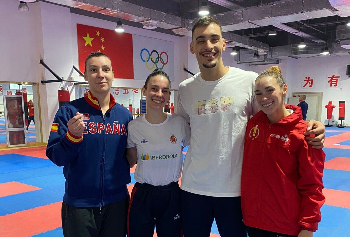 Tania Castiñeira, Alma Pérez, Iván García e Arlet Ortiz, no Grand Prix de Taiyuan