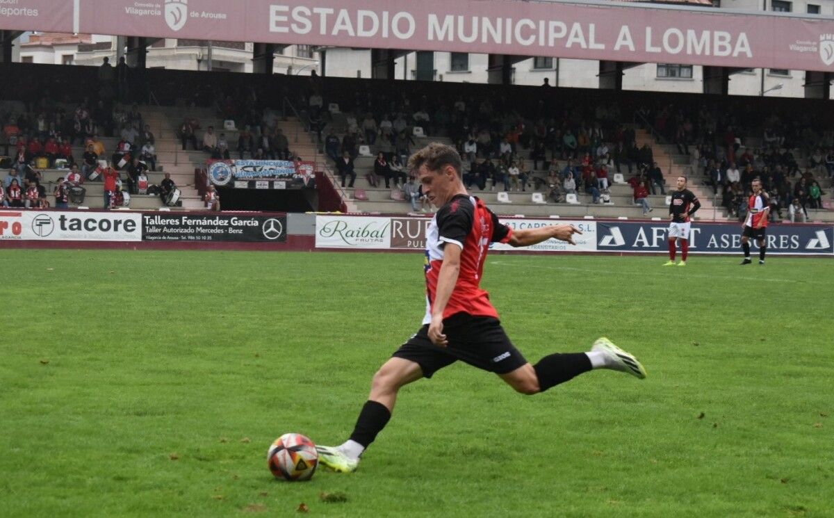 Partido entre Arosa e Estradense na Lomba