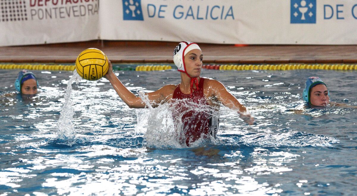 Partido de Primeira Nacional entre Waterpolo Pontevedra e CW Dos Hermanas