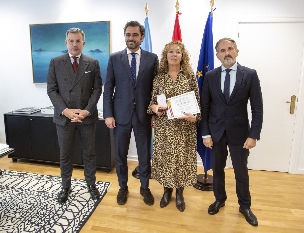 Entrega a título póstumo a Alexandre Kachelaev da medalla de ouro da Federación Galega de Loita