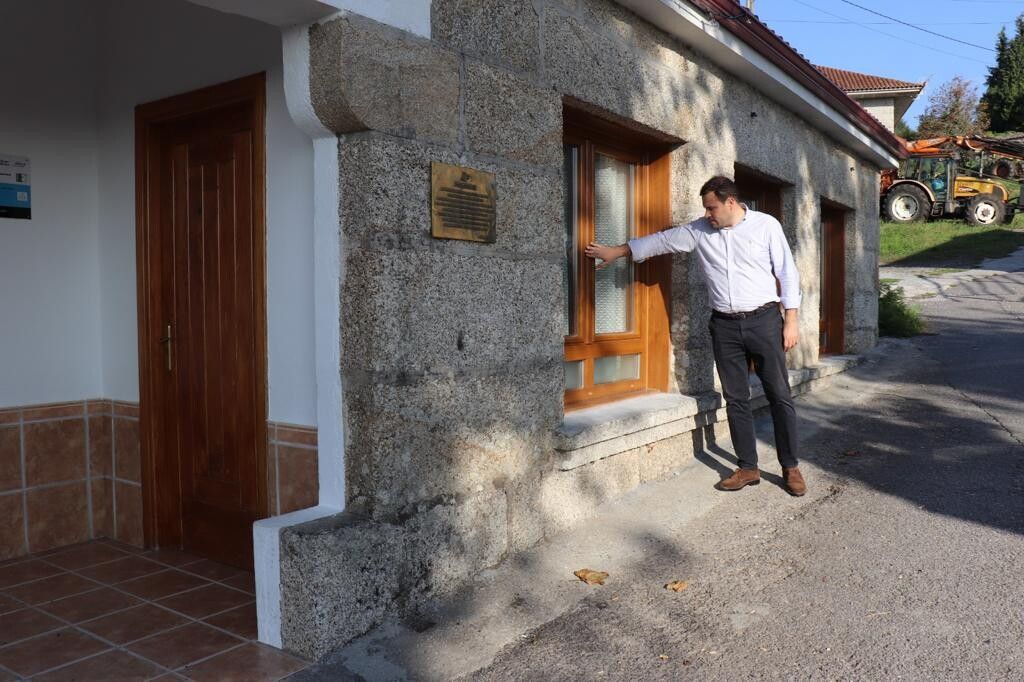 Casa do Pobo de Almofrei