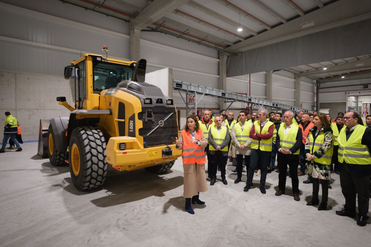 Visita de Alfonso Rueda a la nueva planta de biorresiduos de Sogama en Vilanova