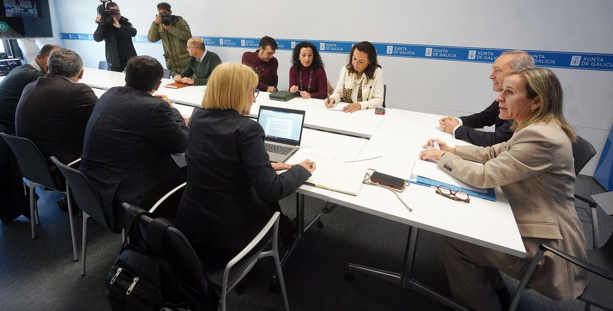 Reunión para constituír un ente supramunicipal para a xestión do abastecemento de auga 
