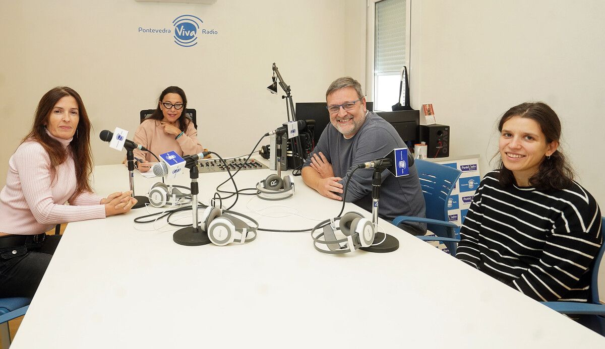 Julia Armesto, Juan Picos e Laura Alonso nas 'Conversas na Ferrería' de PontevedraViva Radio