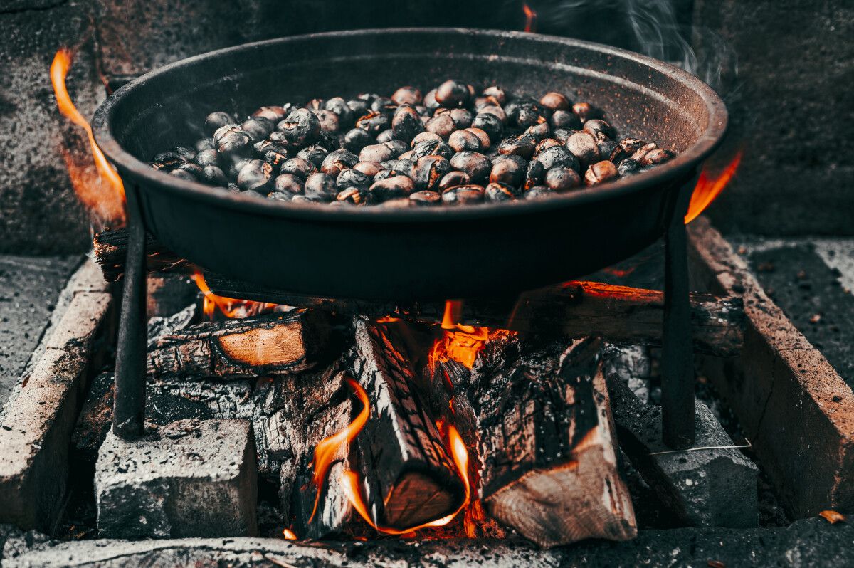 Castañas asadas preparadas para un magosto