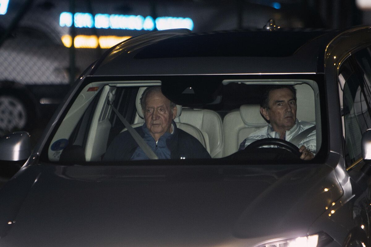 Llegada del rey Juan Carlos a Sanxenxo
