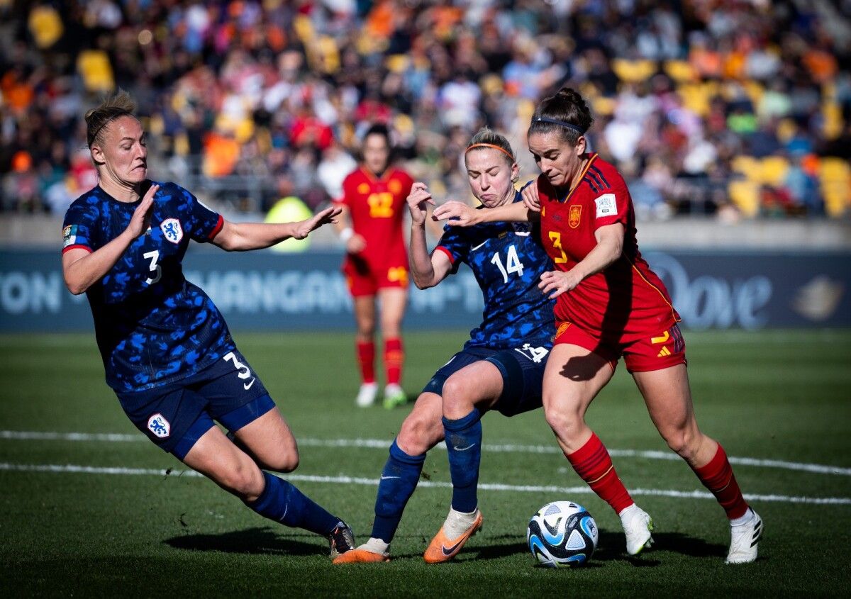 Tere Abelleira, no partido de cuartos de final do Mundial entre España e Países Baixos