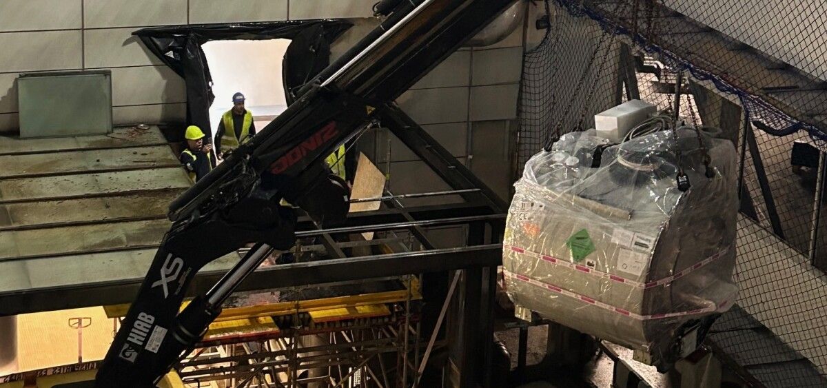 Instalación en Montecelo del nuevo equipo de resonancia magnética 