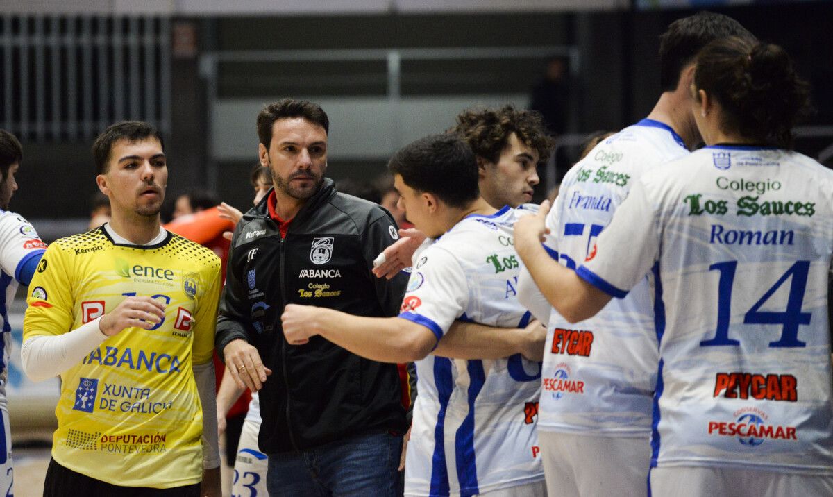 Partido de liga entre Cisne e Alcobendas no Municipal