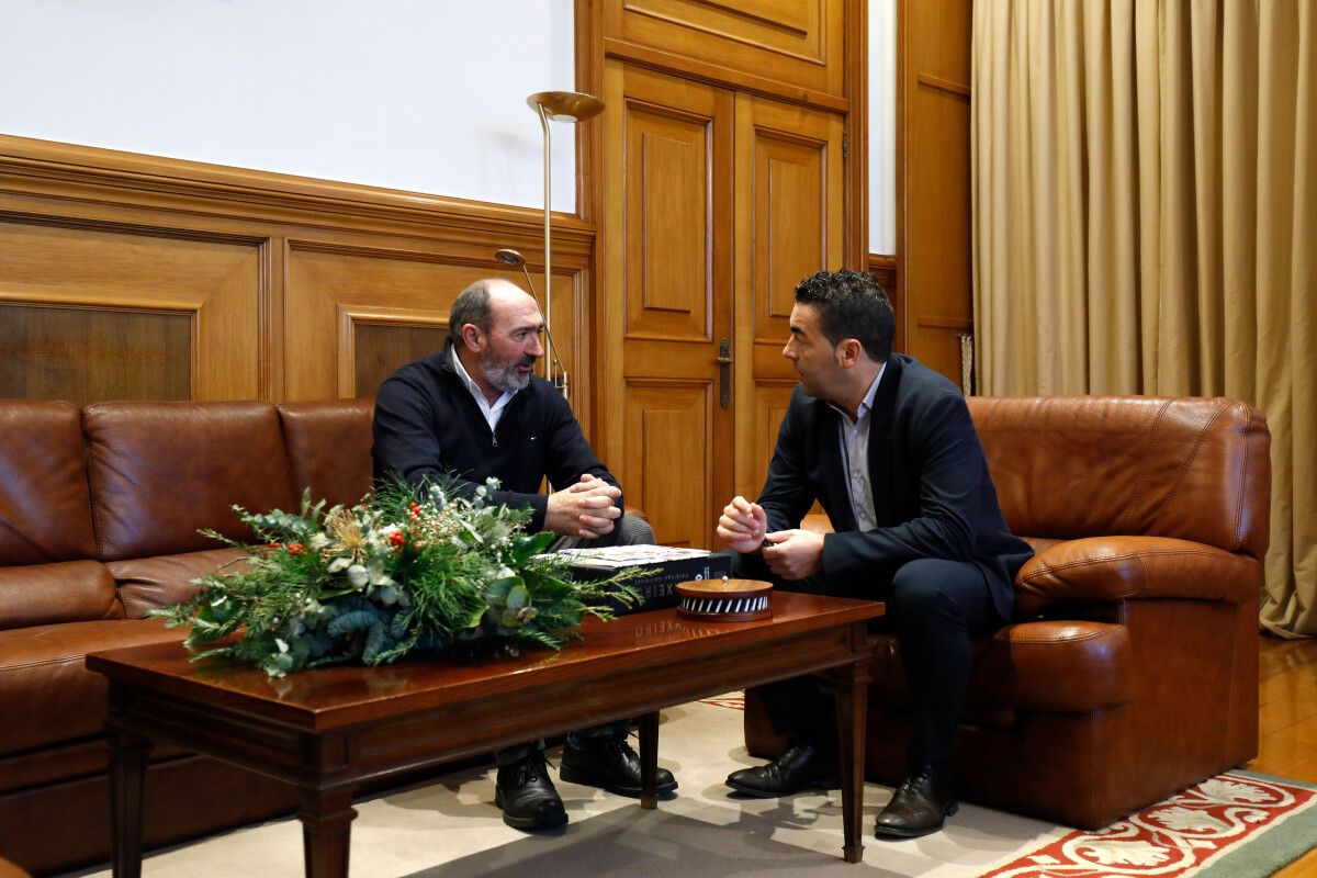 Encontro entre Luis López e Anxo Angueira