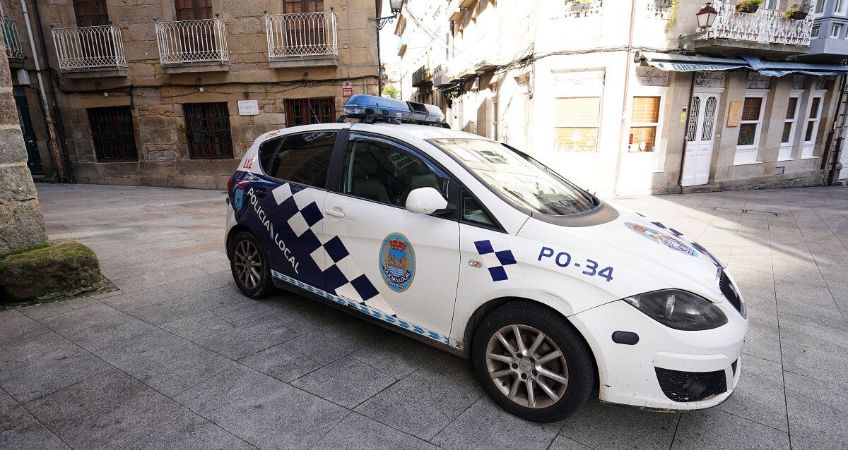 Vehículo da Policía Local de Pontevedra