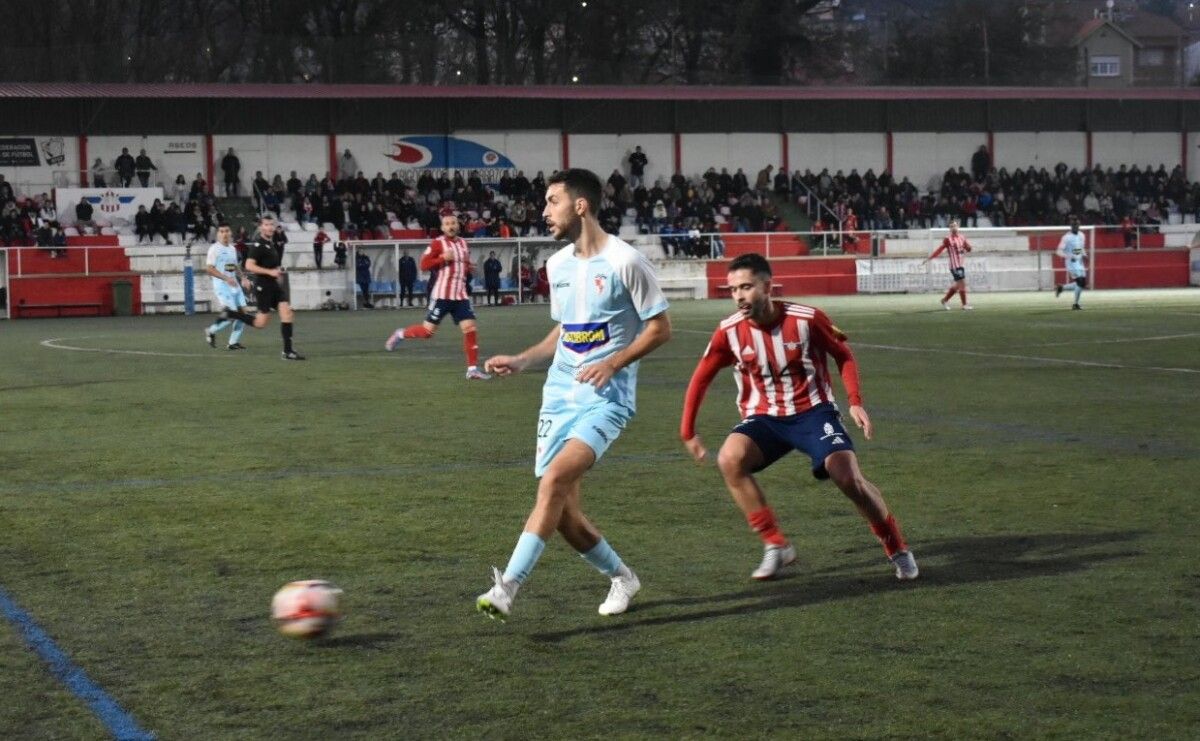 Partido entre Alondras y Arosa