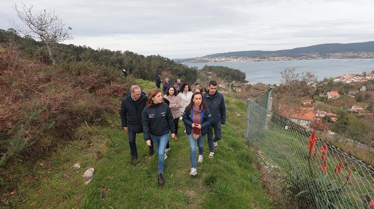 Ángeles Vázquez e María Ramallo, na Ruta do Monte Penizas
