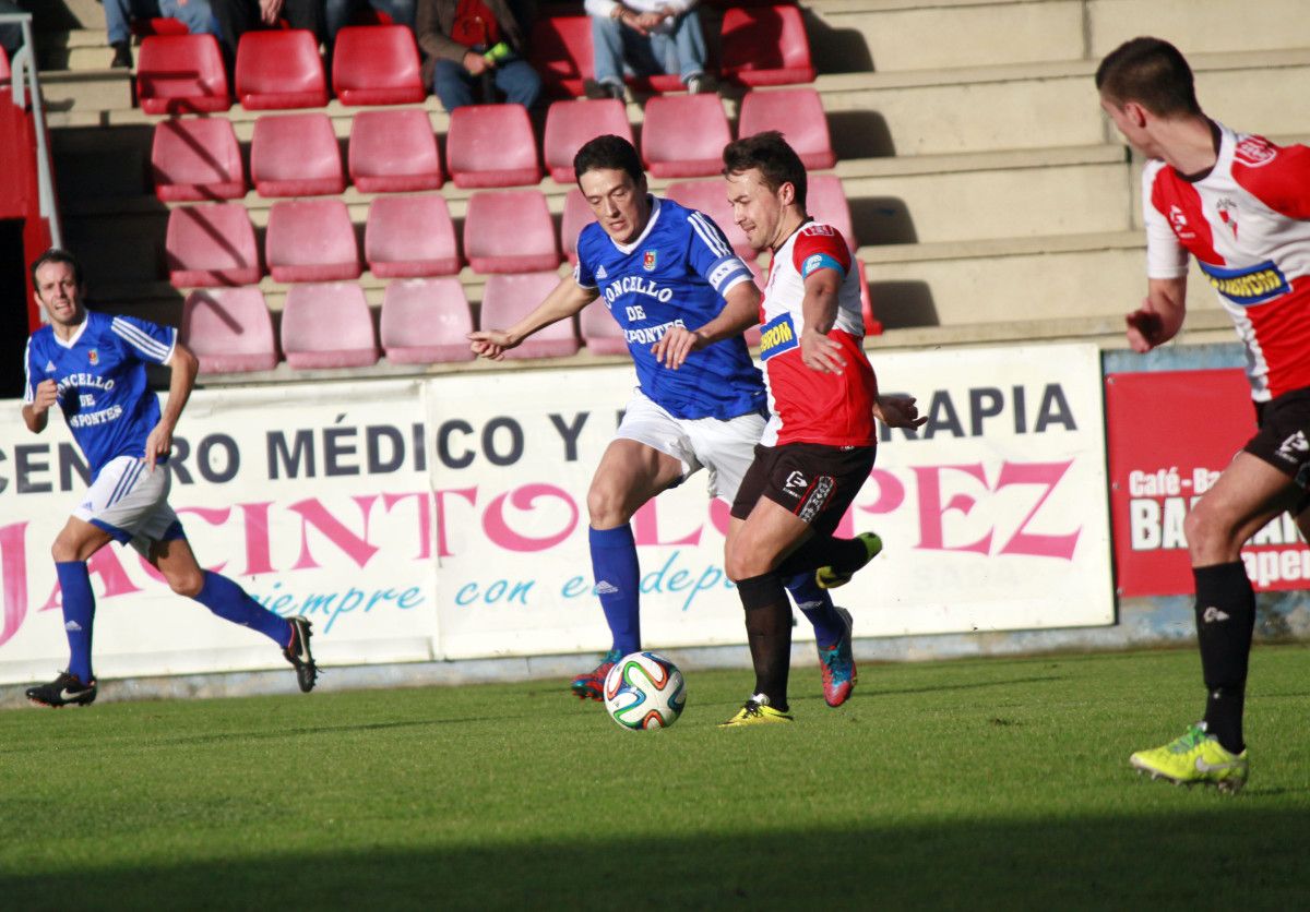 Partido entre Arosa e As Pontes na Lomba