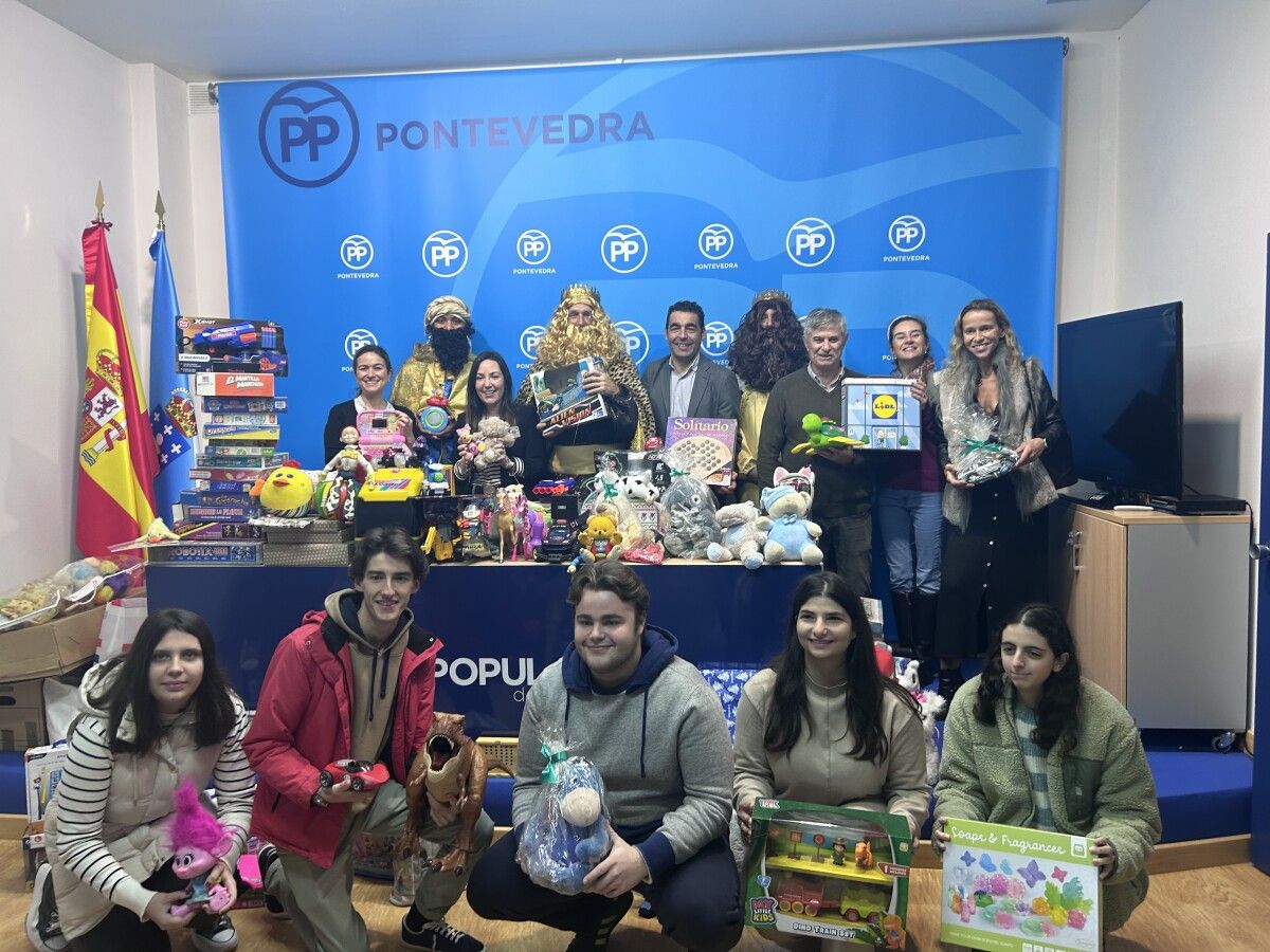 Campaña solidaria de recogida de juguetes impulsada por Nuevas Generaciones