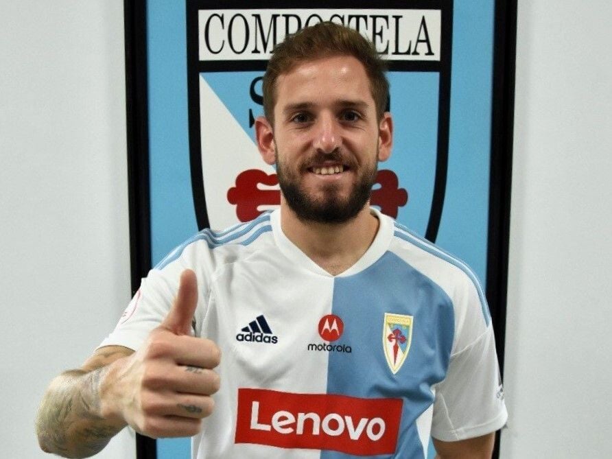 Presentación de Roger Escoruela como xogador do Compostela