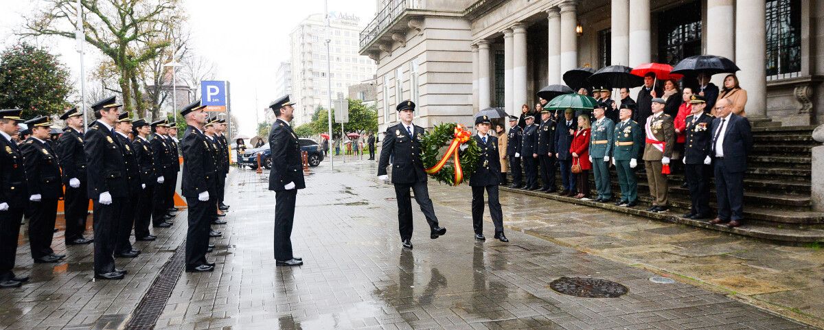 Acto de conmemoración do bicentenario da Policía Nacional