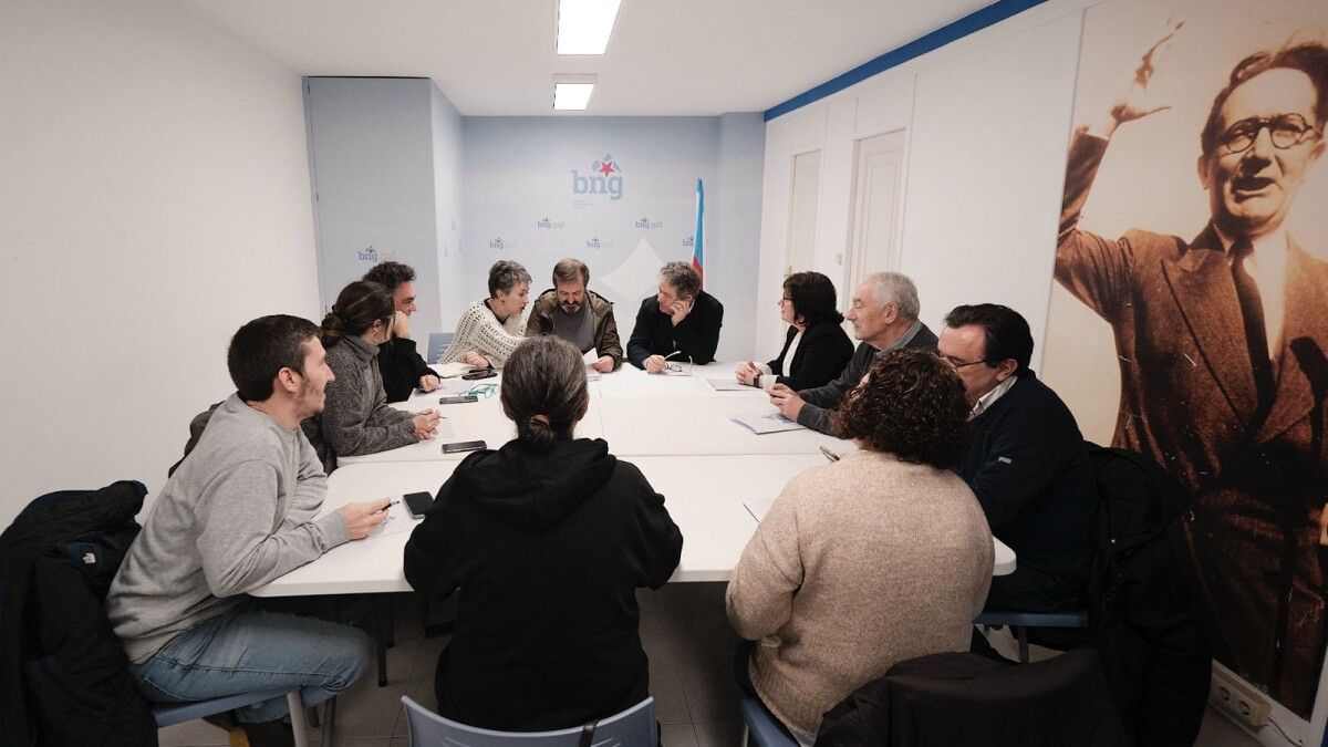 Luís Bará se reúne con integrantes del BNG de Pontevedra