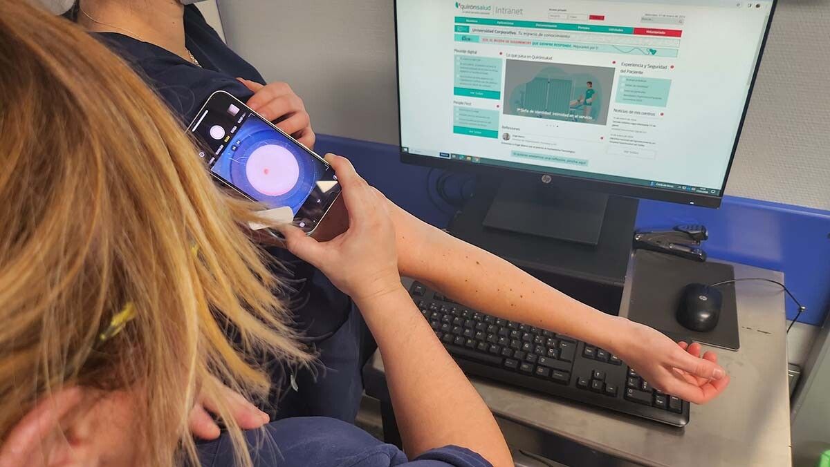 Tratamento con teledermatoloxía