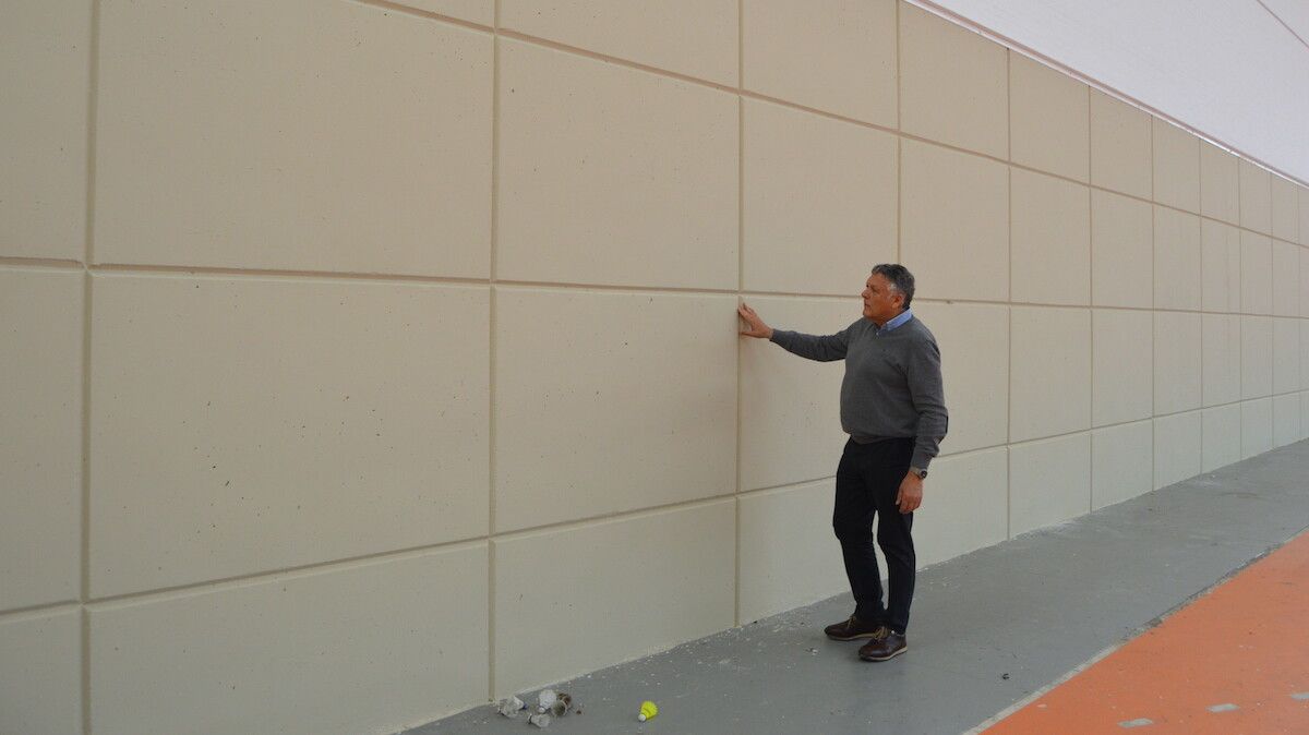 Telmo Martín visita las obras del pabellón de Vilalonga