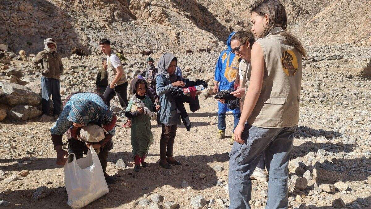 Verónica y Clara durante su primer viaje con el Rally Solidario