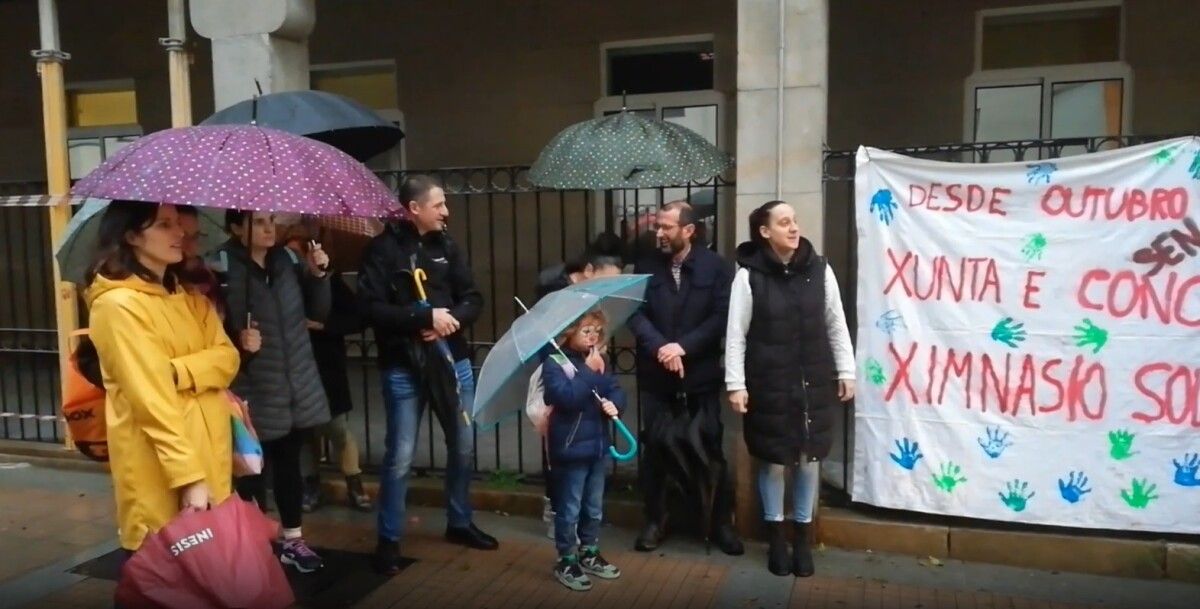 Protesta no Colexio Praza de Barcelos