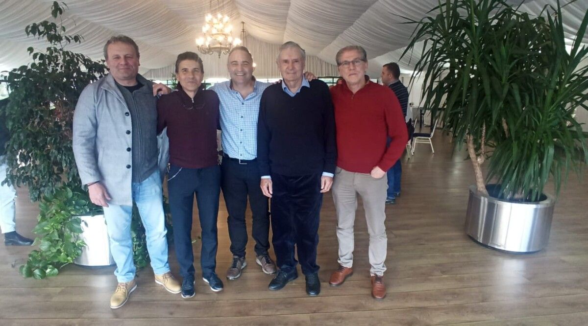 Cota, Churruca, Pablo Vázquez, Martín Esperanza e Luis Rivas