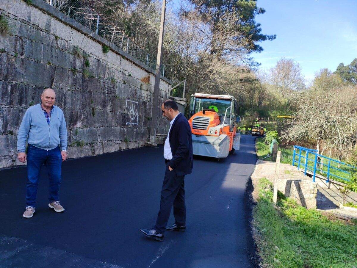 Pavimentado del camino de Esperón a Xuviño