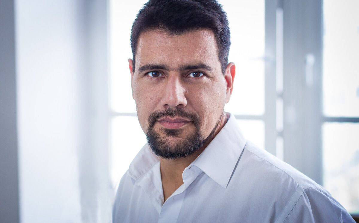 Dario Solari, barítono