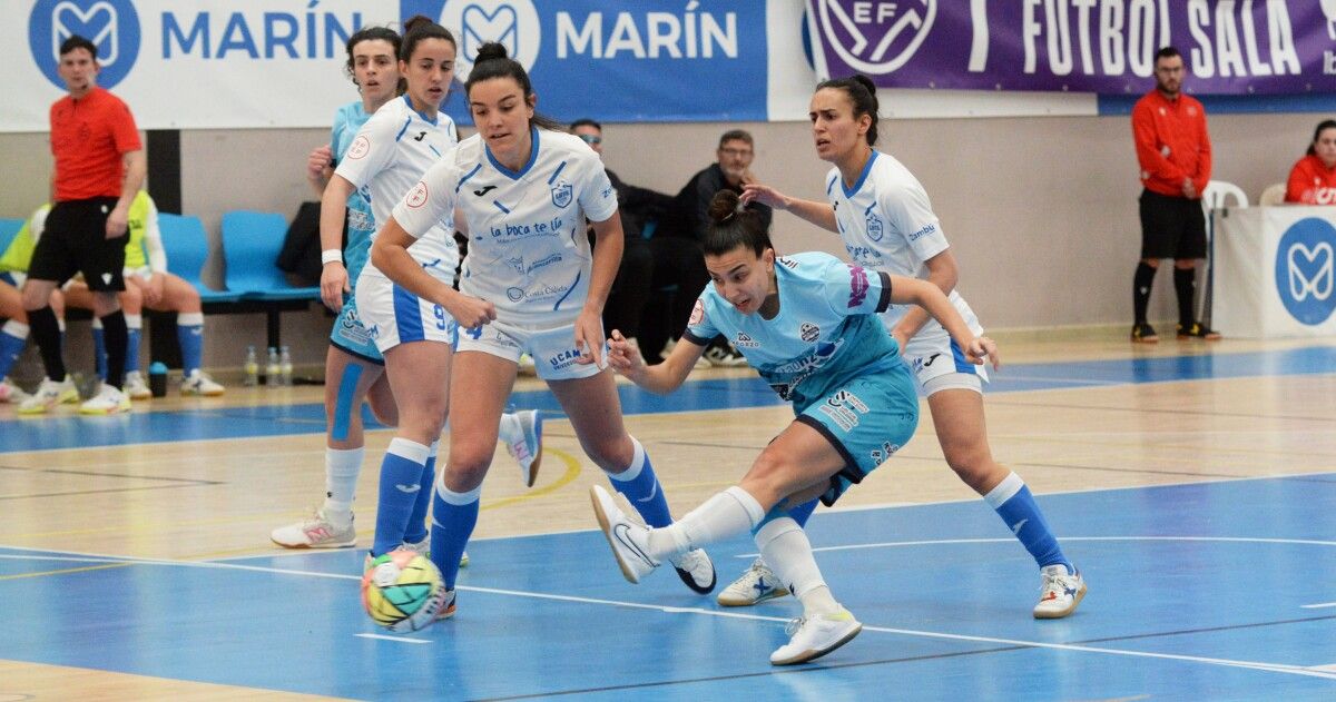 Partido de liga entre Marín Futsal e Alcantarilla na Raña