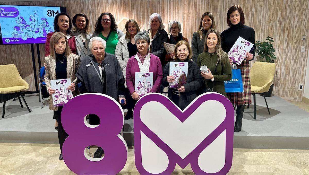 Homenaxe ás mulleres farmacéuticas de Marín polo 8M