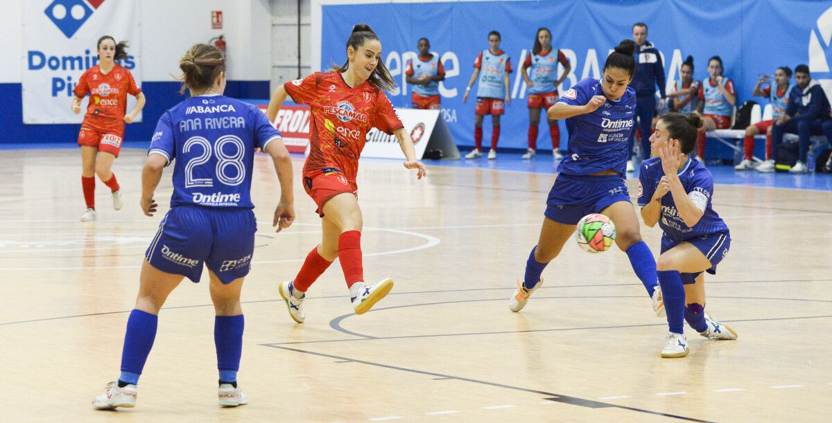 Partido de liga entre Poio Pescamar e Ourense Envialia na Seca