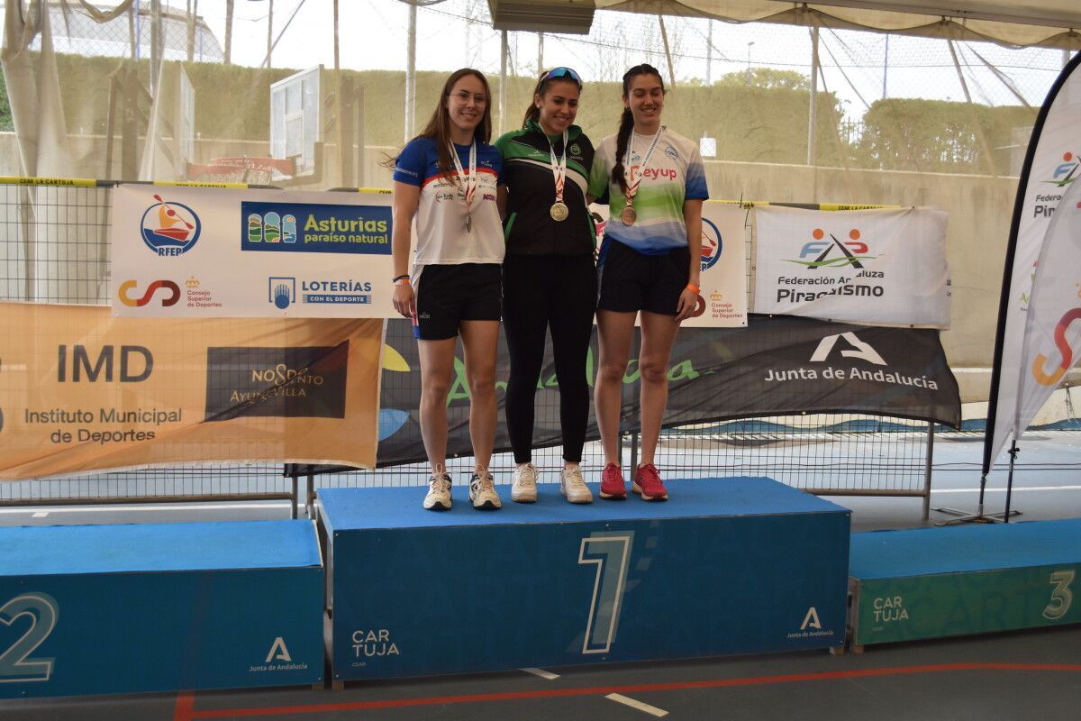 Antía Otero, no podio do Campionato de España de Inverno celebrado en Sevilla