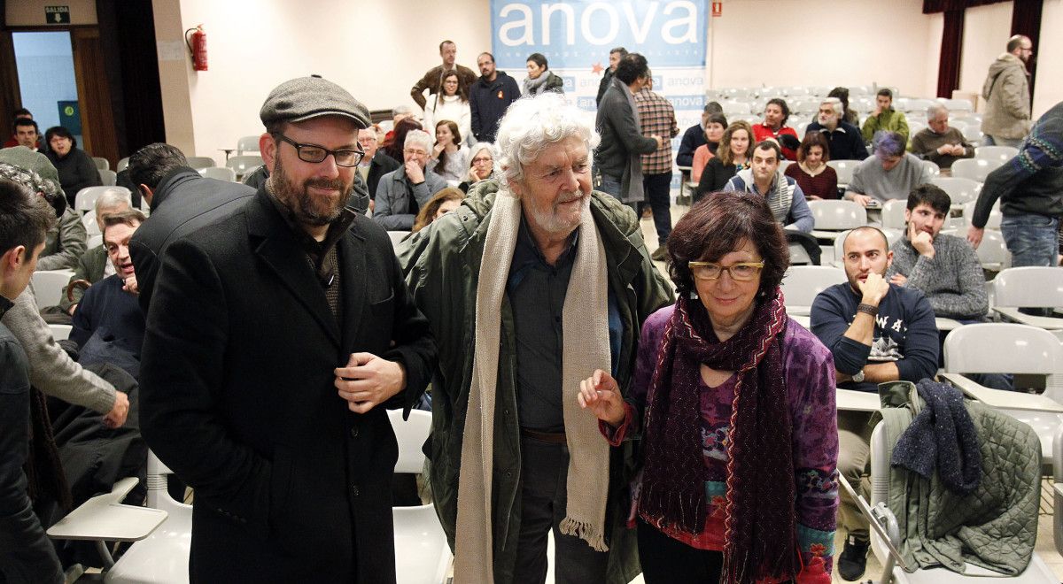 Xosé Manuel Beiras e Martiño Noriega no IES Frei Martín Sarmiento