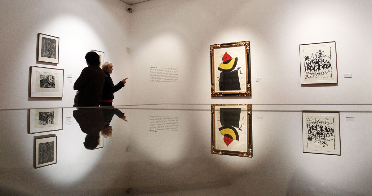 Exposición 'Múltiple. A arte do gravado de Picasso a Barceló' en el Café Moderno