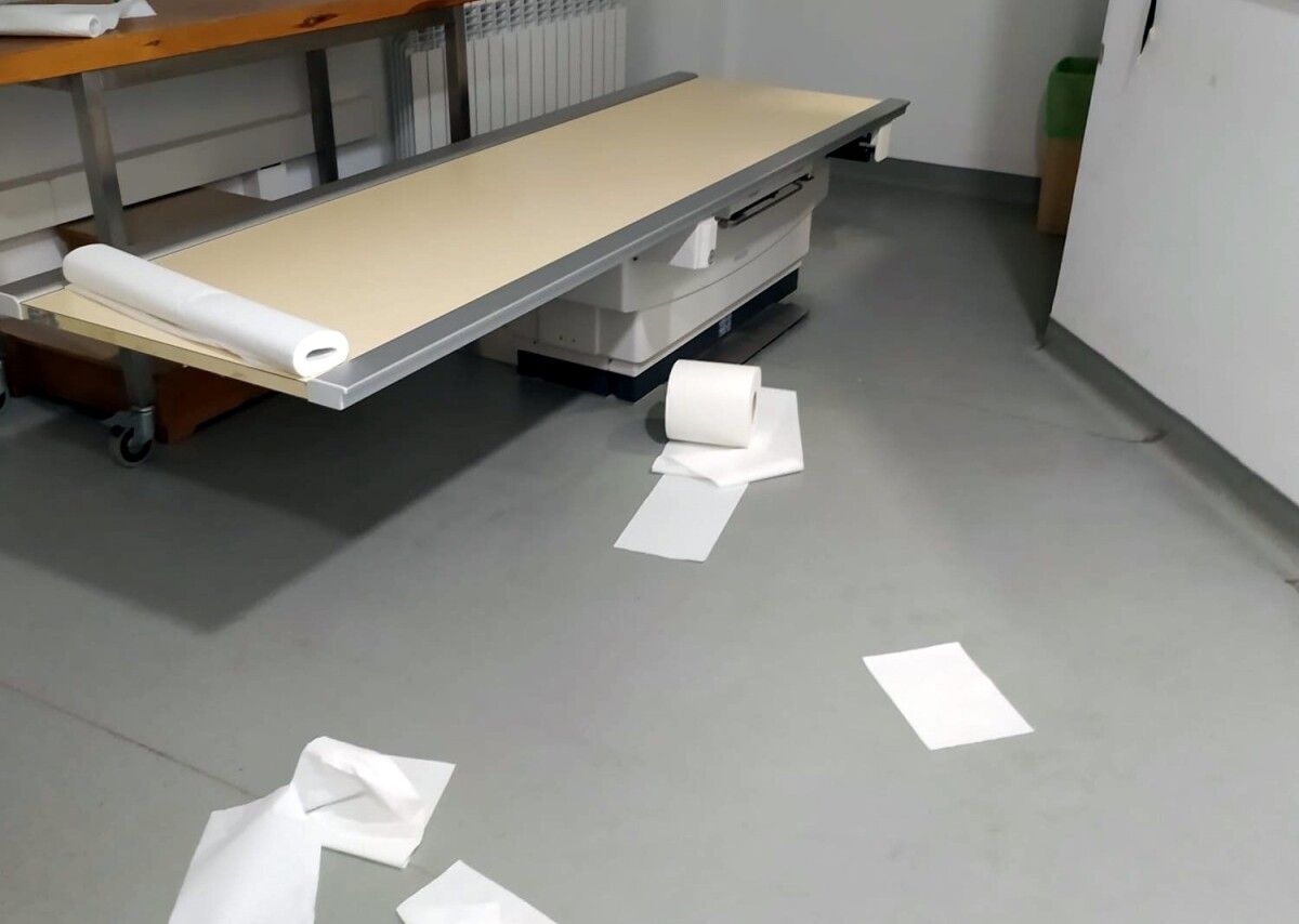 Robo y desperfectos en el Centro de Salud Virxe Peregrina