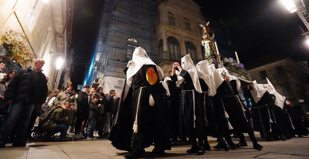 Procesión de Xesús Nazareno e María Santísima da Esperanza Procesión de Xesús Nazareno e María Santísima da Esperanza