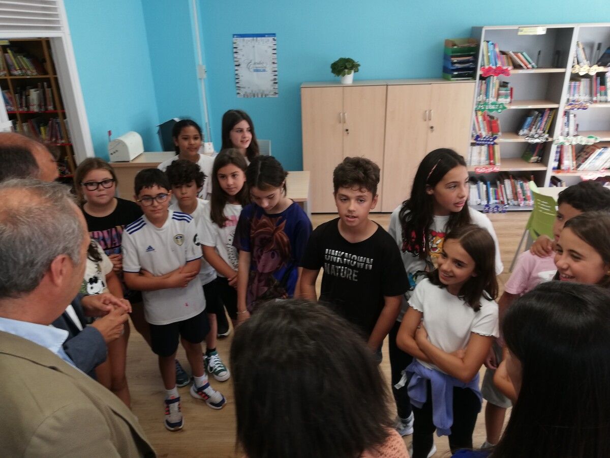 Alumnado do CEIP Espedregada