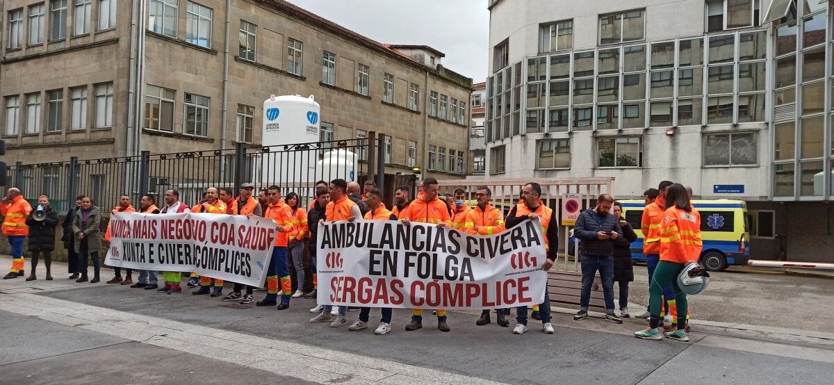 Persoal de Ambulancias Civera anuncia unha nova convocatoria de folga