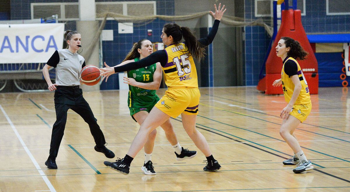 Partido de Liga Feminina 2 entre Arxil e UE Mataró
