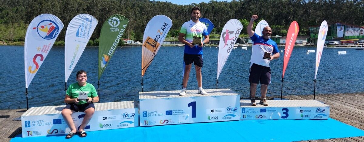 Podio dos equipos na Copa de España Sprint celebrada en Verducido