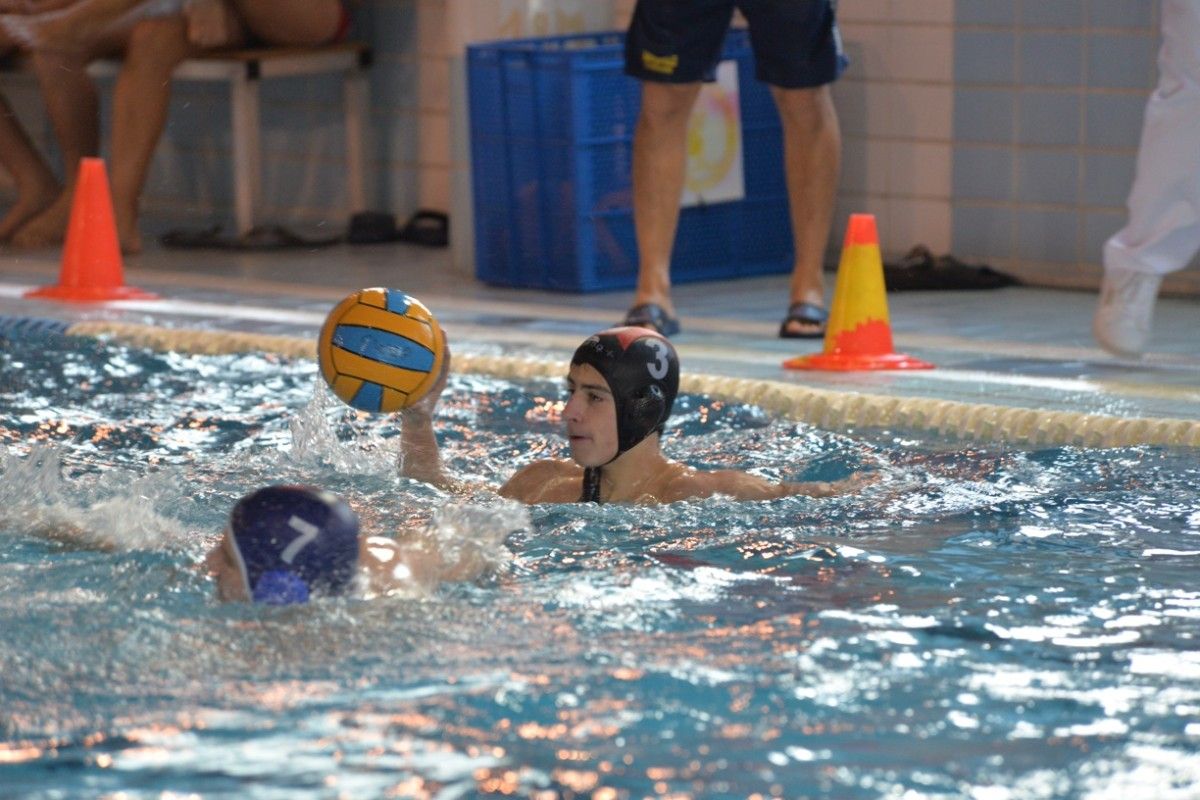 Partido entre Waterpolo Galaico y Santiago en el CGTD