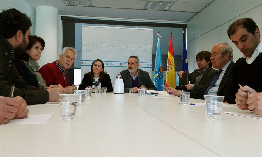 Reunión con la conselleira Ethel Vázquez por la carretera PO-308